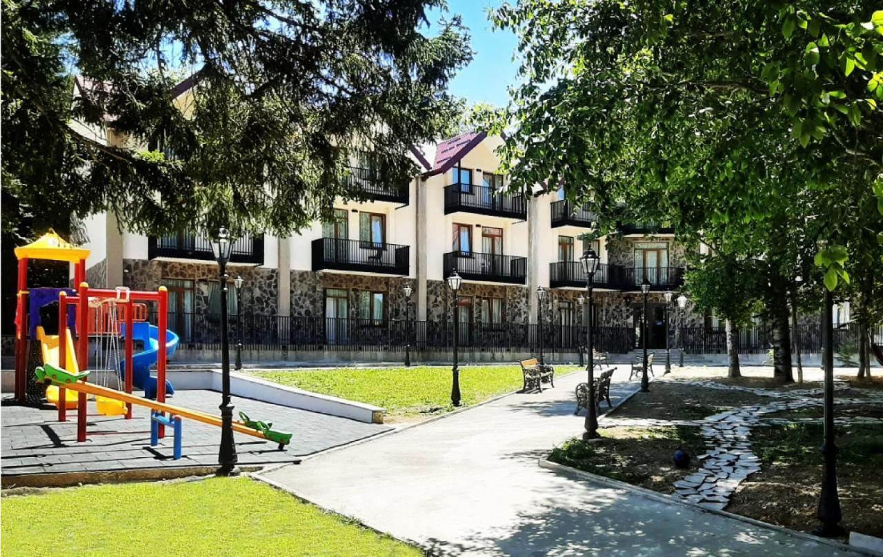 Komorebi Bakuriani Resort Luaran gambar